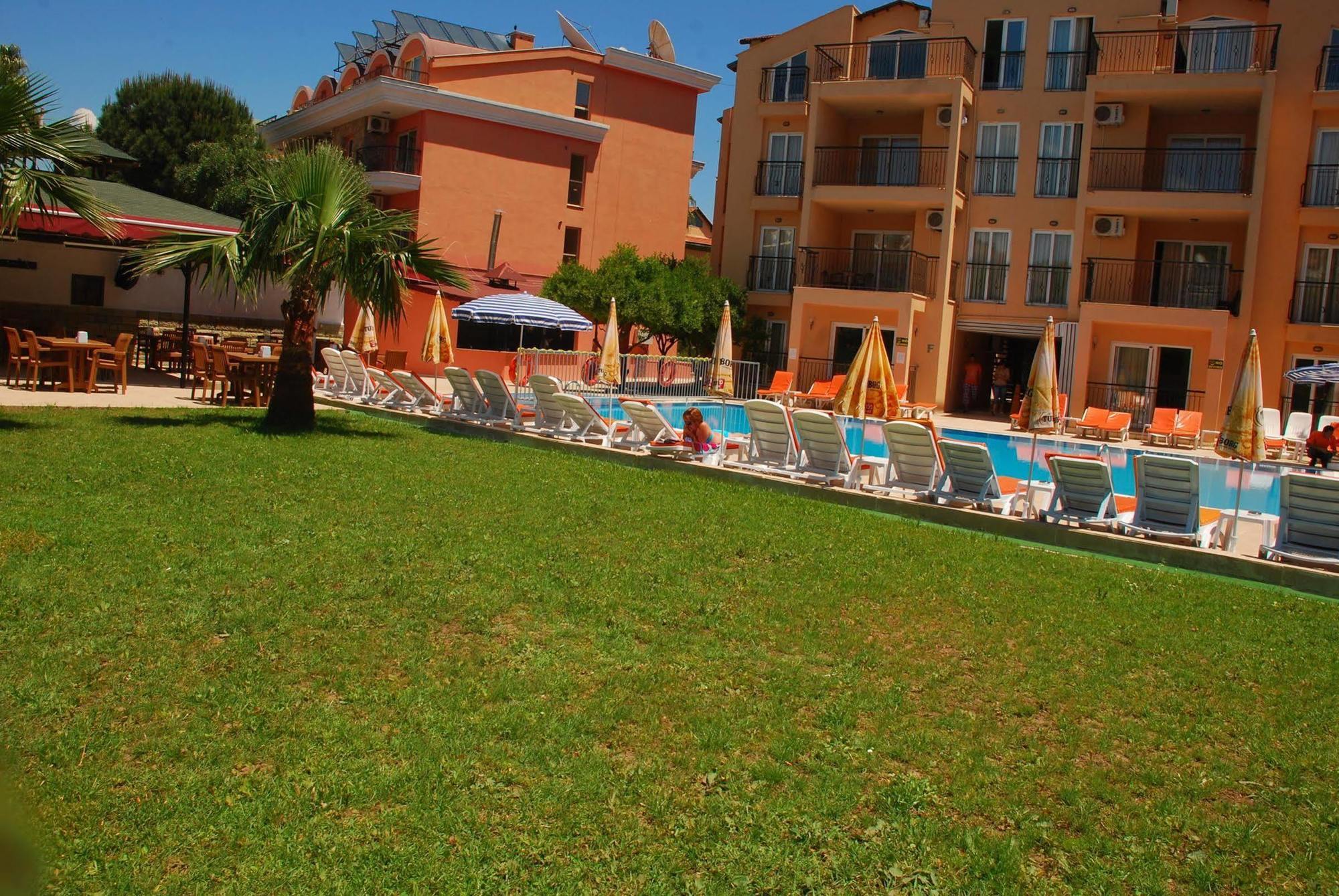 Club Dena Aparthotel Marmaris Kültér fotó